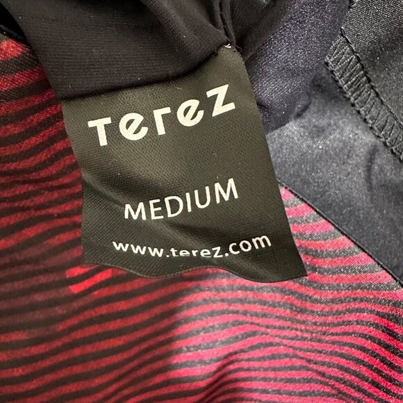 TEREZ Womens Size M Red Black Camouflage & Stripes Sports Bra NWT - Picture 4 of 5